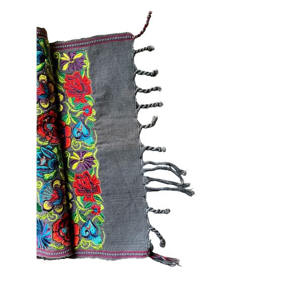 One-of-a-Kind Embroidered Floral Centerpiece table runner 46 Inches of Artistry - Picture 4 of 5